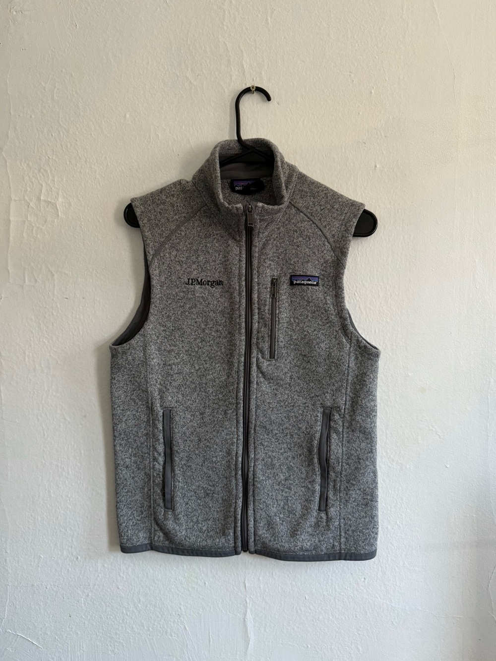Patagonia Gray Men's Full-Zip Fleece Vest with JP Morgan Logo Size Small